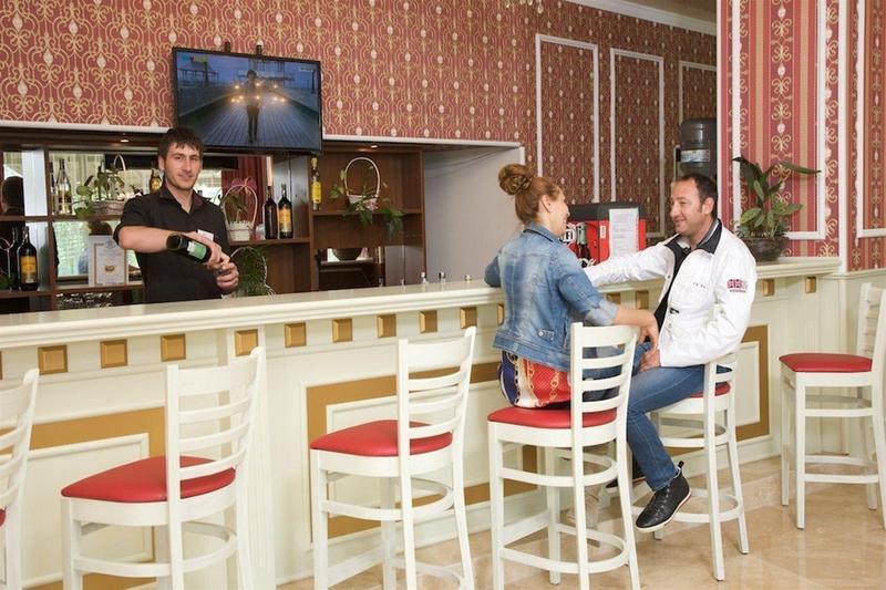 Mena Palace Hotel Sluneční pobřeží Exteriér fotografie
