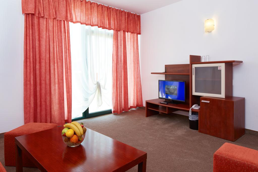 Mena Palace Hotel Sluneční pobřeží Exteriér fotografie