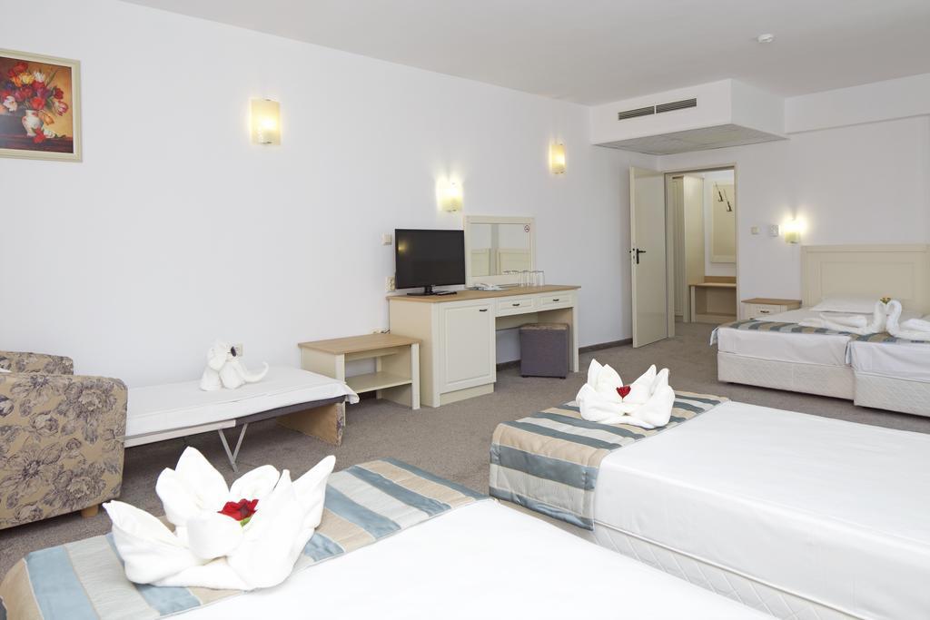 Mena Palace Hotel Sluneční pobřeží Exteriér fotografie