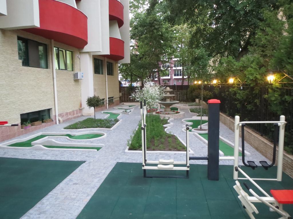 Mena Palace Hotel Sluneční pobřeží Exteriér fotografie